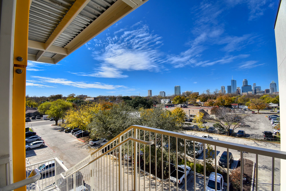 Computer business center